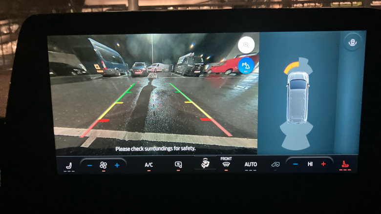 Ford Transit Custom E-320 L1 Rwd 100kW 65kWh H1 Van Limited Auto